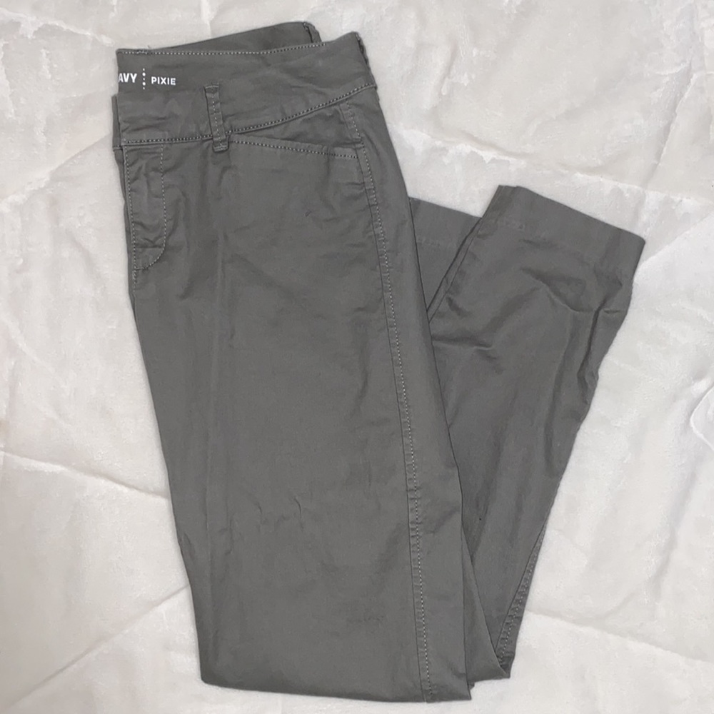 Old Navy Pixie Pant